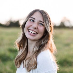 Meet your Posher, Lashell